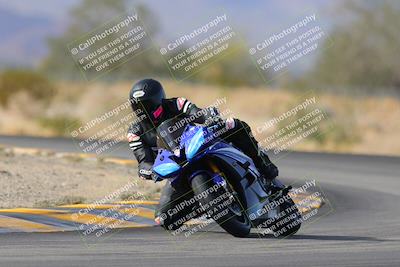 media/Dec-17-2022-SoCal Trackdays (Sat) [[224abd9271]]/Turn 7 Set 2 (1140am)/